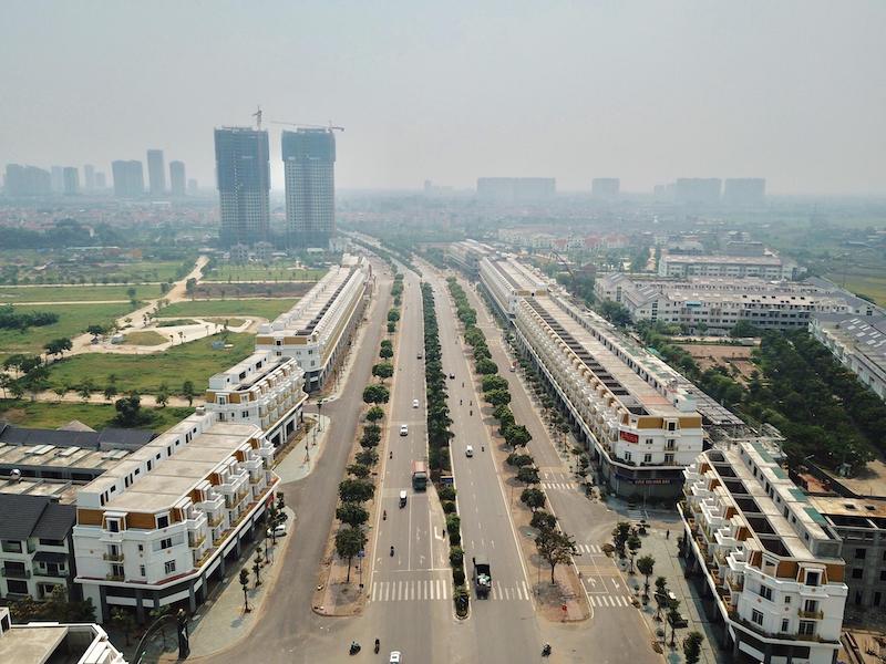 Bán nhà liền kề 105m2 vị trí đẹp, bàn giao hoàn thiện cơ bản tại khu B Geleximco Lê Trọng Tấn