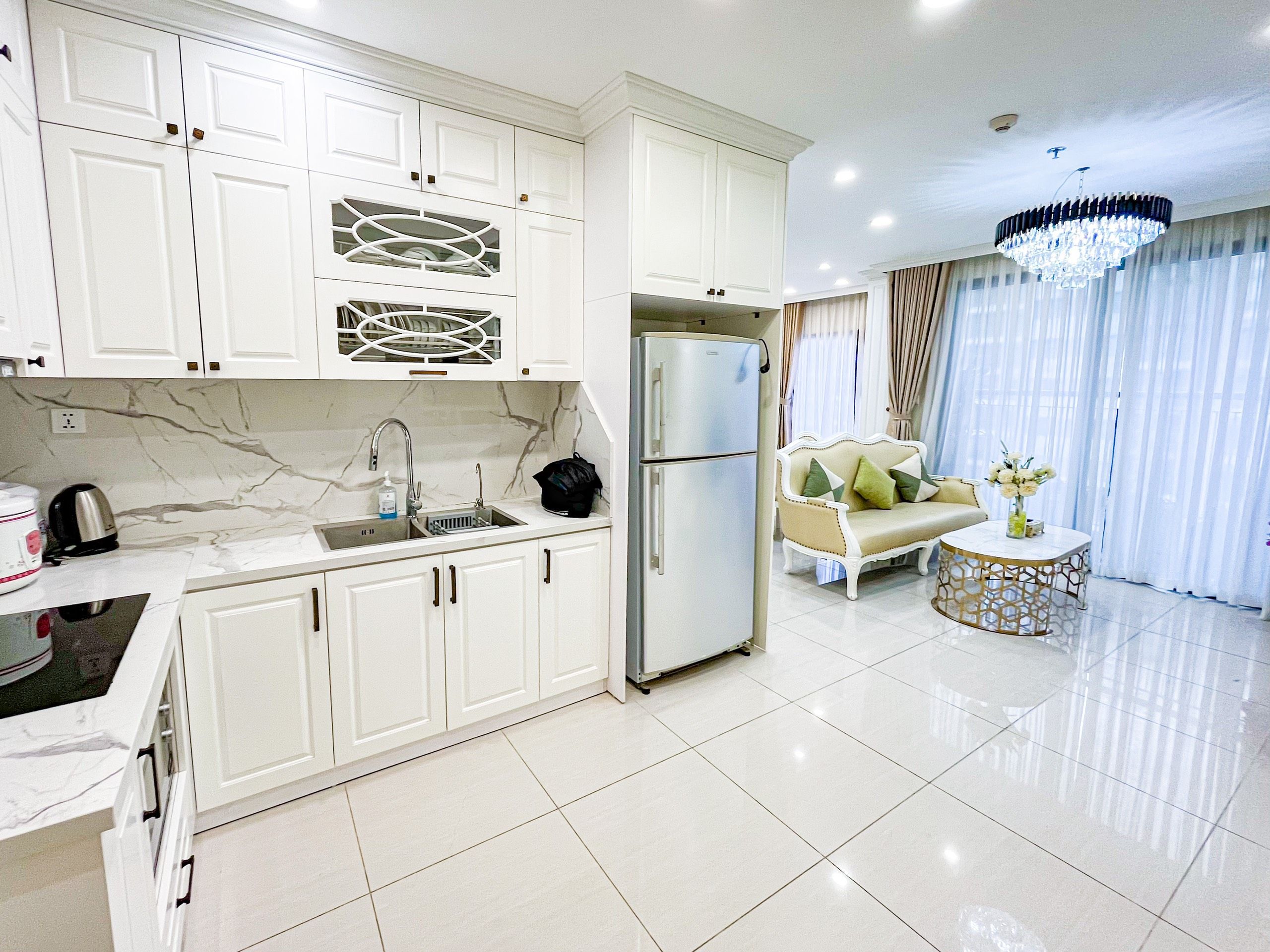 Bán Shophouse khu C - 98m2, full nội thất, chỉ cần khách dọn về sống